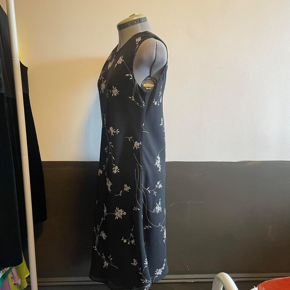 1990s Vintage J.Stevens  Dress - Picture 5 of 8